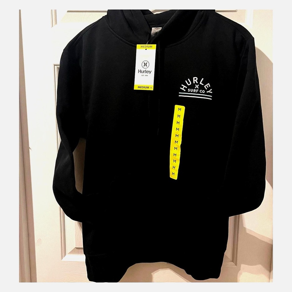 Hurley Surf Co Hoodie – NWT 🖤
Size: Medium - Picture 3 of 5